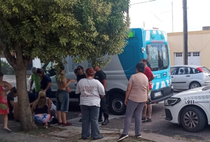 Un herido en un cruce entre dos motos